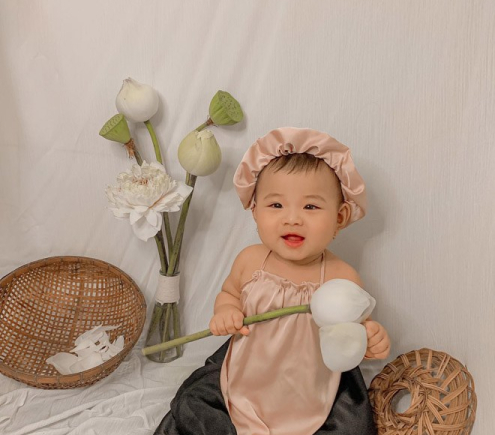 TÌM GẤP 1 CHỊ CHĂM EM BÉ LÀM Ở LẠI