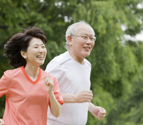 EM CẦN 1 CÔ Ở VỚI ÔNG BÀ 70T