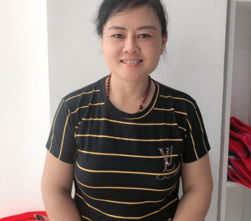 CÔ LÝ TÌM VIỆC CHĂM SÓC BÀ, GIÚP VIỆC NHÀ NẤU ĂN