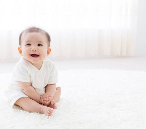 EM CẦN GẤP 1 CHỊ CHĂM BÉ TẠI TÂN PHÚ