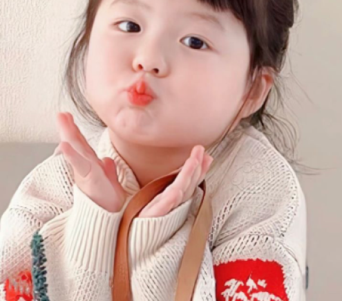  Em cần gấp  cô chăm bé 10 tháng 