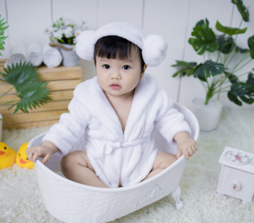 EM CẦN MỘT CÔ CHĂM EM BÉ SƠ SINH GIỎI