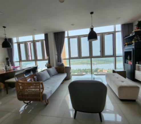 TUYỂN GẤP 1 CHỊ GIÚP VIỆC NHÀ _ NẤU ĂN LƯƠNG 10TRIỆU ( BAO ĂN Ở MỌI CHI PHÍ SINH HOẠT ) LIÊN HỆ : 0332381174