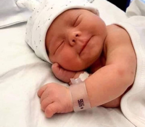 Cần Gấp 1 Cô Chuyên Chăm Bé Sơ Sinh Đã Có Kinh Nghiệm Đi Làm Bao Ăn Ở Lại Ạ