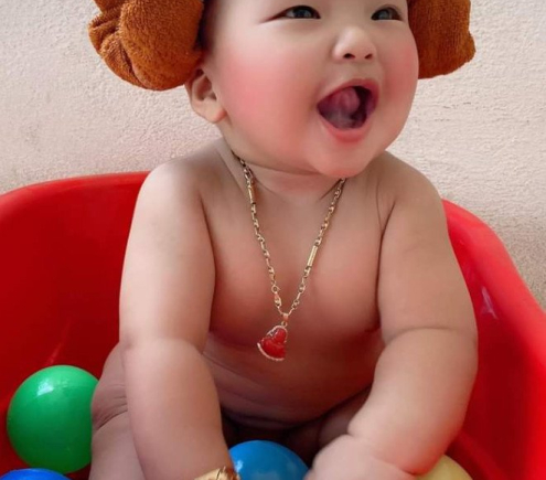 Tìm Cô Về Chăm Sóc Em Bé Cho Em Ở Quận 3_ TP.HCM 