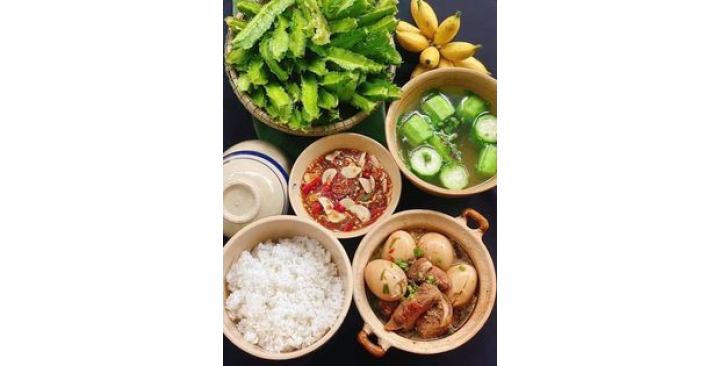 GIÚP VIỆC NHÀ CHUNG CƯ QUẬN BÌNH THẠNH CHO GĐ CHỈ CÓ 2 CHỊ EM -LIÊN HỆ  : 0332381174 ( ZALO : THÚY VY )