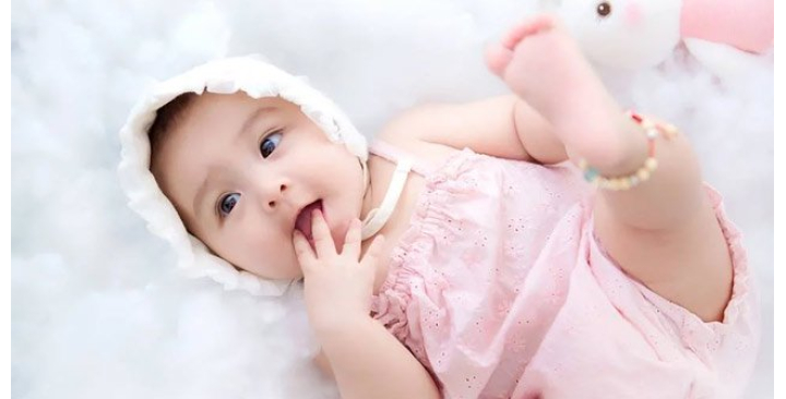 CẦN GẤP CÔ CHĂM BÉ , NHẬN NGƯỜI LÀM Ở LẠI