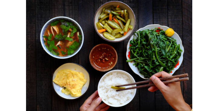 EM CẦN 1 CÔ LÀM Ở LẠI, GIÚP VIỆC NHÀ NẤU ĂN