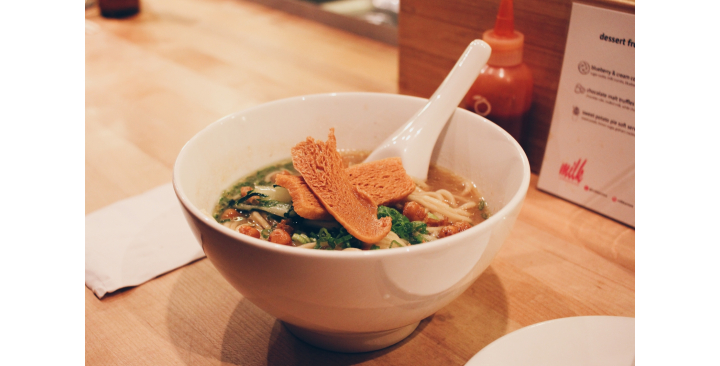 NHÀ EM Ở QUẬN 9 CẦN TUYỂN CÔ GIÚP VIỆC LÀM Ở LẠI