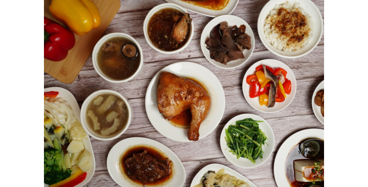 EM CẦN GẤP 1 CÔ QUẢN GIA LÀM VIỆC  