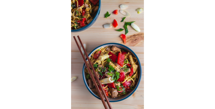 GIÚP VIỆC NHÀ_LƯƠNG 8TR, BAO ĂN Ở