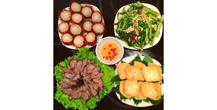 GIÚP VIỆC NHÀ _ NẤU ĂN NHÀ CHUNG CƯ LƯƠNG 9 TRIỆU ( BAO ĂN Ở) LIÊN HỆ : 0332381174