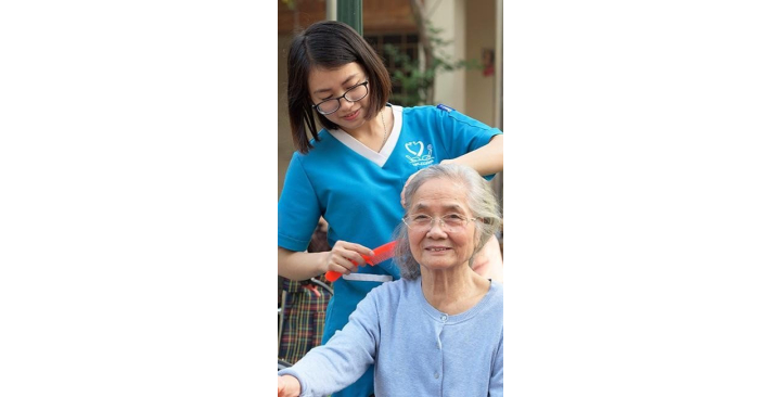 TUYỂN GẤP CÔ CHĂM BÀ LÀM ĂN Ở LẠI QUẬN 8