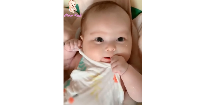 CẦN CÔ CHĂM BÉ 10 THÁNG TUỔI LÀM Ở LẠI ĐƯỢC